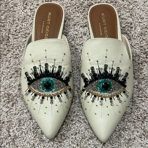 Kurt Geiger Cream Olive Eye Mules